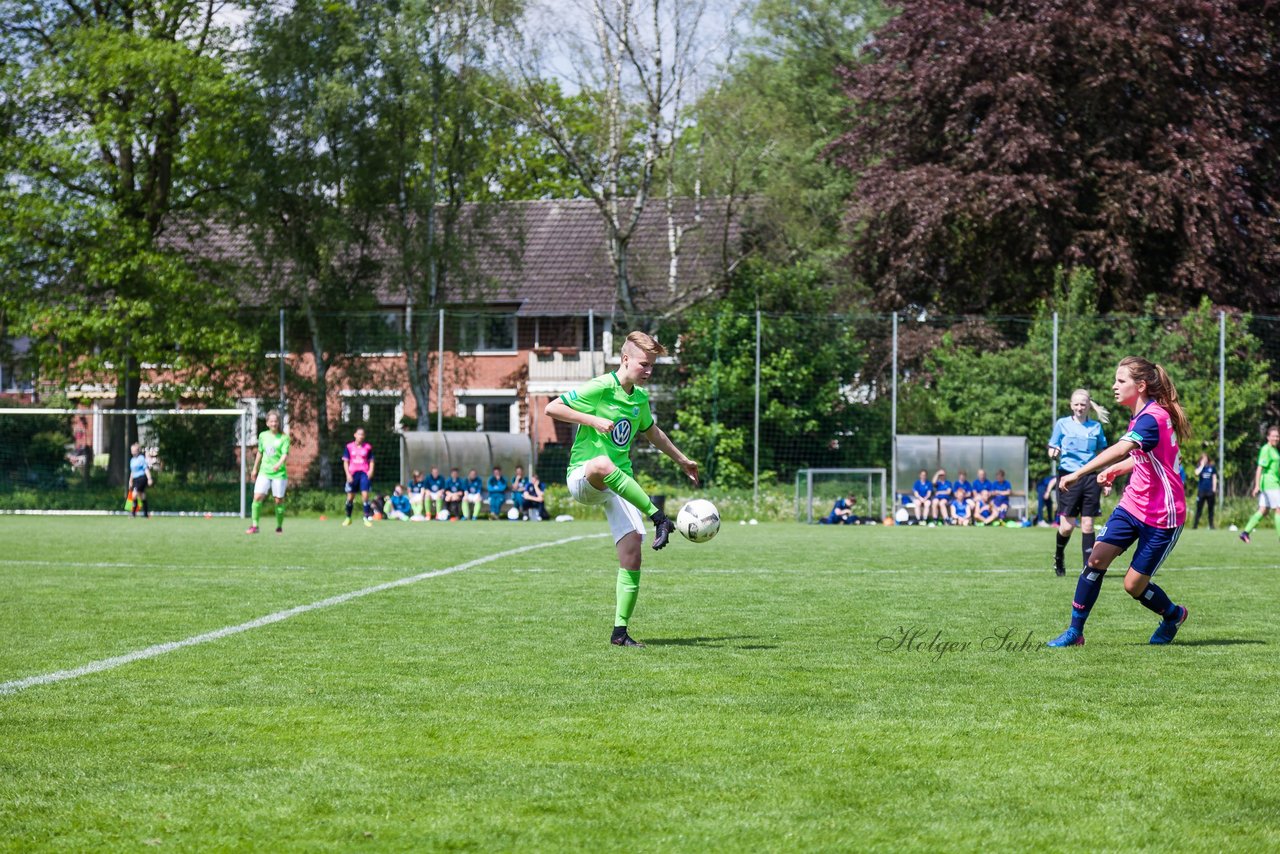 Bild 134 - wBJ HSV - VfL Wolfsburg : Ergebnis: 4:1